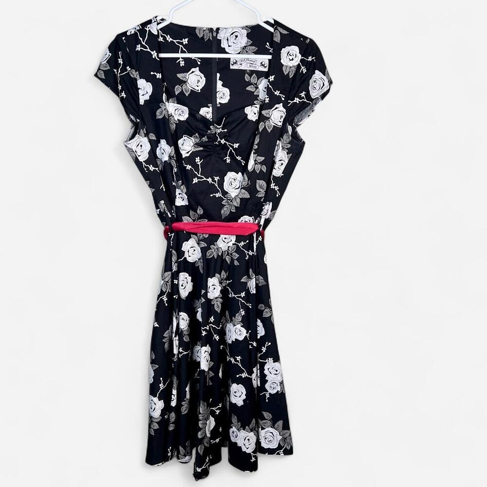 Hot Topic - Women's Baby Swing Fit N Flare - Size XL